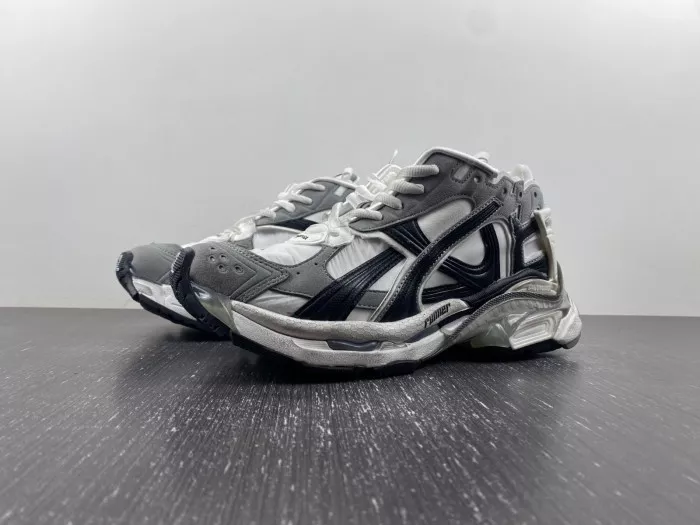 BLCG RUNNER SNEAKER 772774 W3RNY 9012 0114