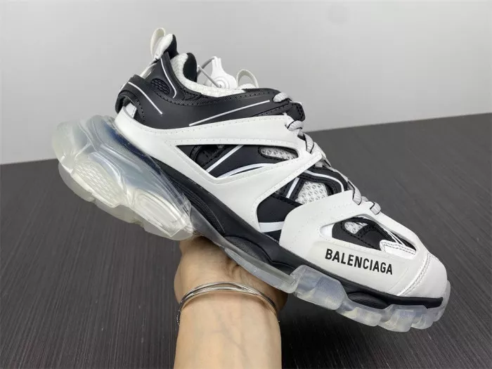 Cheap BLCG TRACK SNEAKER 647741 W3BZ2 9010 0114