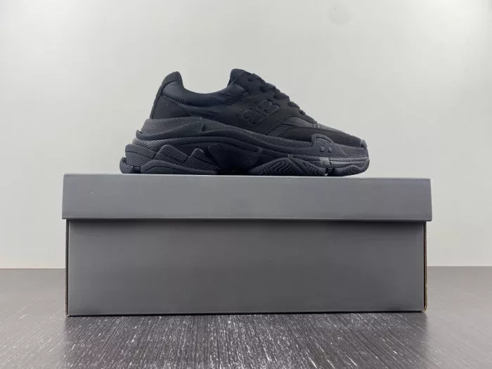 Cheap BLCG TRIPLE S SNEAKER 710157 W3CU1 1000 0114