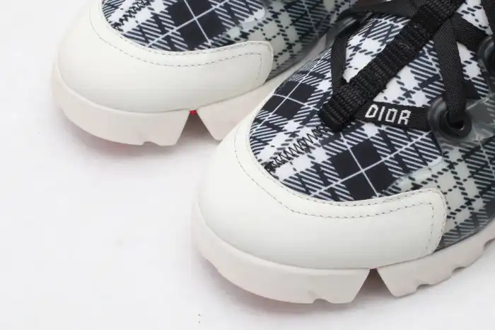 Affordable DR-CONNECT BLACK PLAID 0202