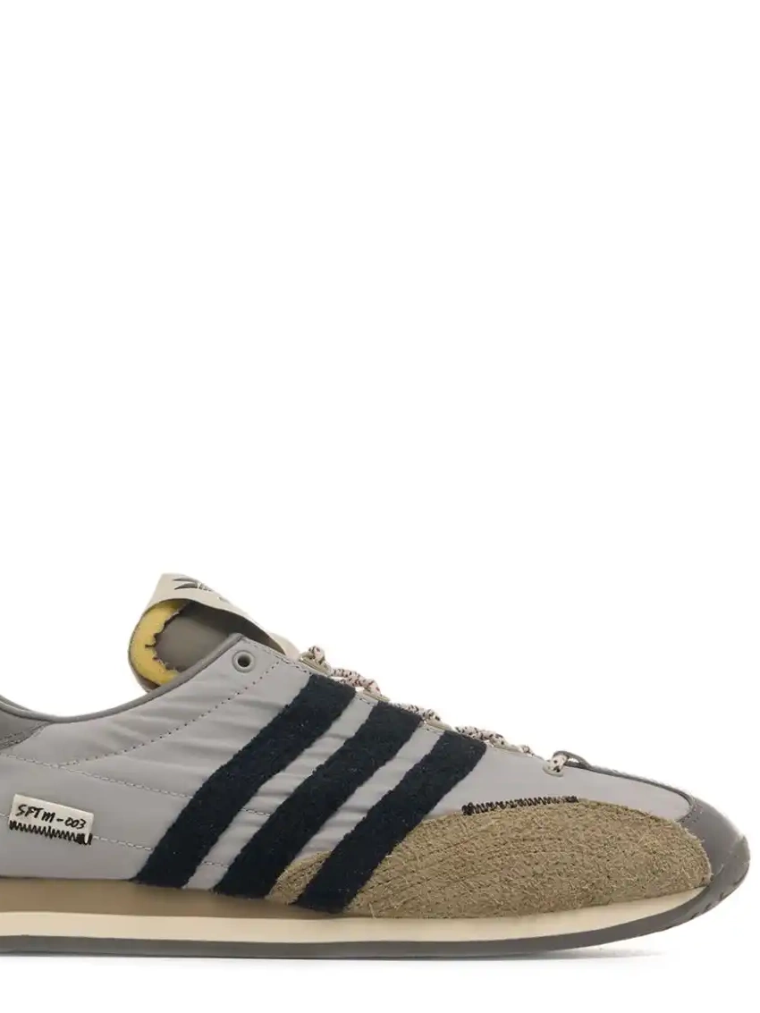 Cheap  adidas x Country OG trainers SFTM 0216