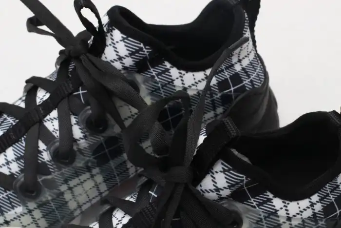 Affordable DR-CONNECT BLACK PLAID 0202