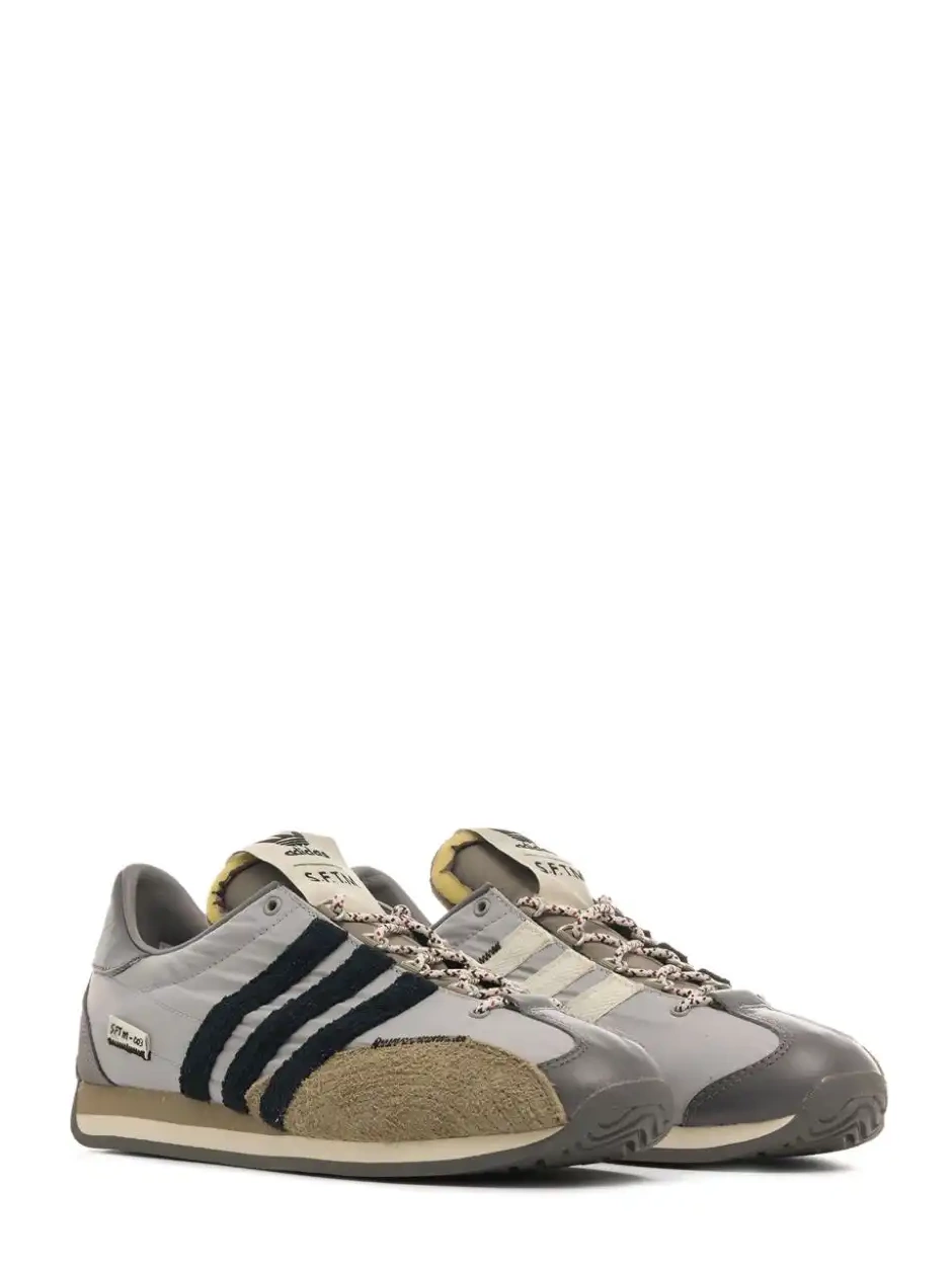 Cheap  adidas x Country OG trainers SFTM 0216